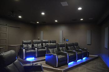 Riverbend Apartments  |  Indianapolis